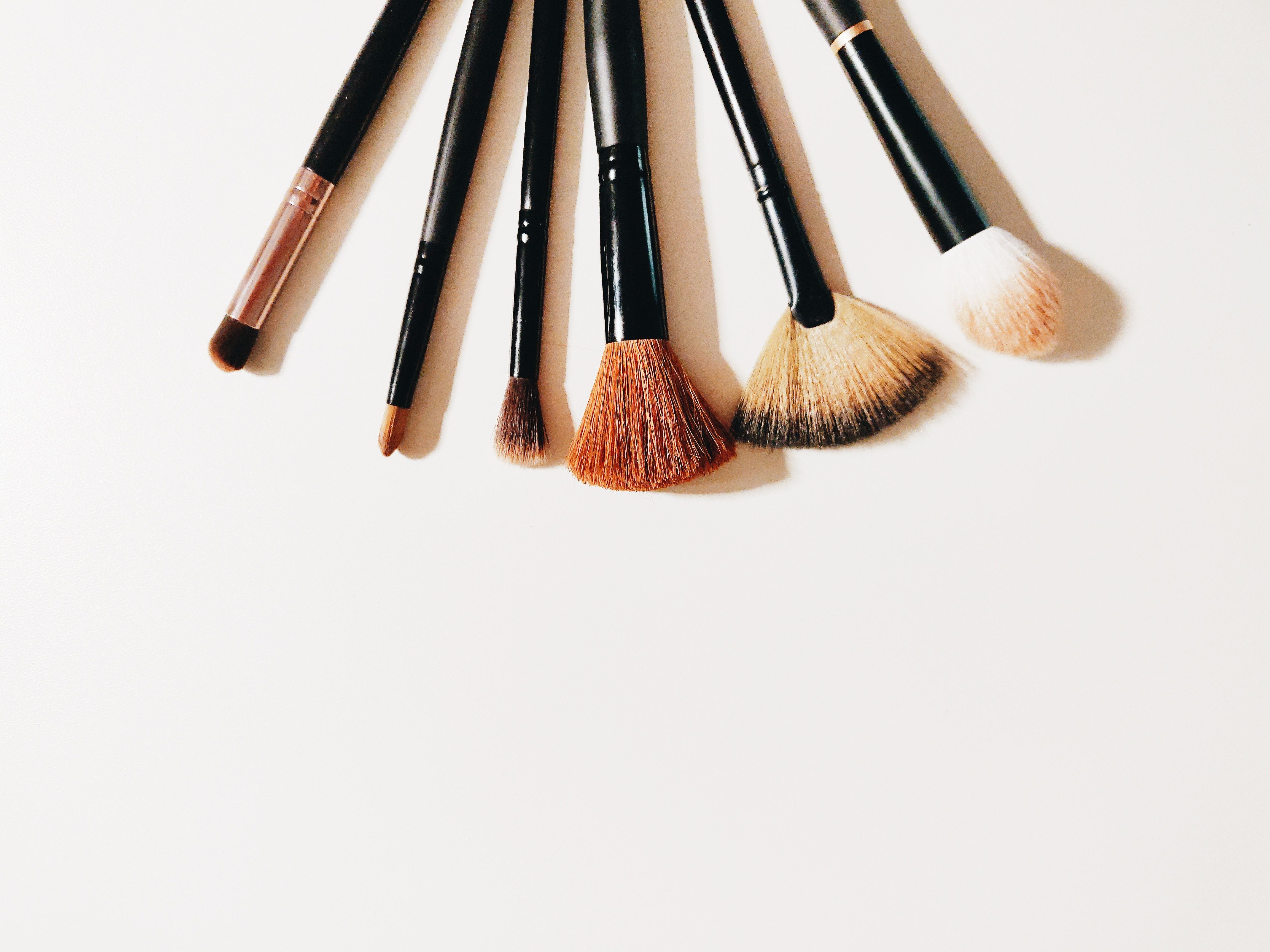 Tips Mencuci Brush Makeup Dengan Anggaran Minim Pikiran Rakyat Com