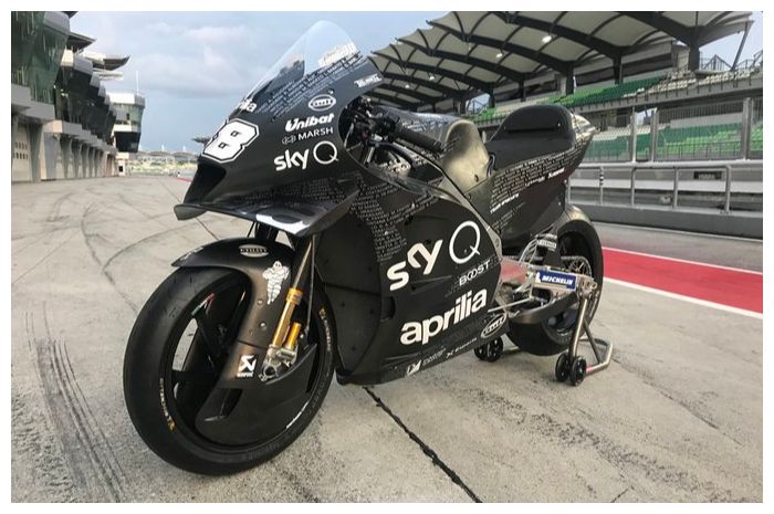 Sangat Berbeda Dari Motor Sebelumnya Aprilia Tes Motor 2020 Rs Gp Di Ajang Shakedown Test Sirkuit Sepang Pikiran Rakyat Com