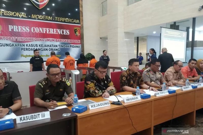 KONFERENSI pers Bareskrim Polri terkait pengungkapan kasus tindak pidana perdagangan orang dengan modus praktek wisata seks halal di Puncak, Bogor, Jawa Barat.*