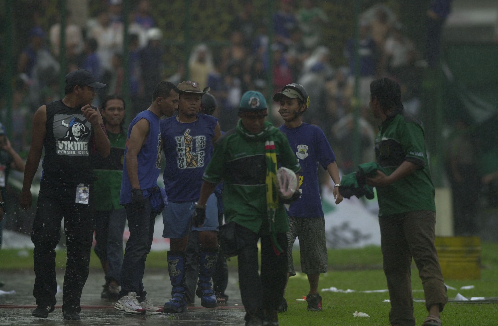 BOBOTOH Persib Bandung di Stadion Siliwangi, Kota Bandung tahun 2000-an.*