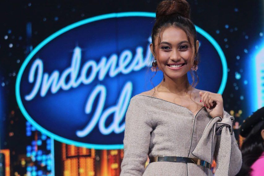 Jago Bertilawah, Novia Bachmid Indonesian Idol X Ternyata Jebolan ...