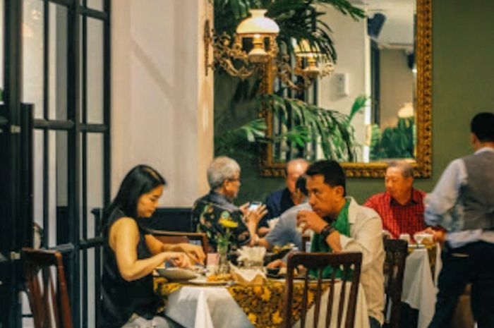 Restoran Paloma di Hotel Des Indes, Menteng, Jakarta Pusat.*
