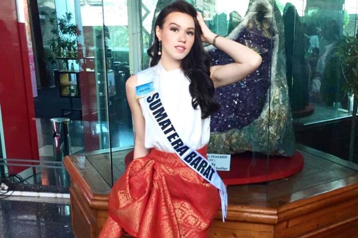 POTRET Kalista Iskandar sebagai finalis Putri Indonesia 2020 perwakilan Sumatera Barat.*