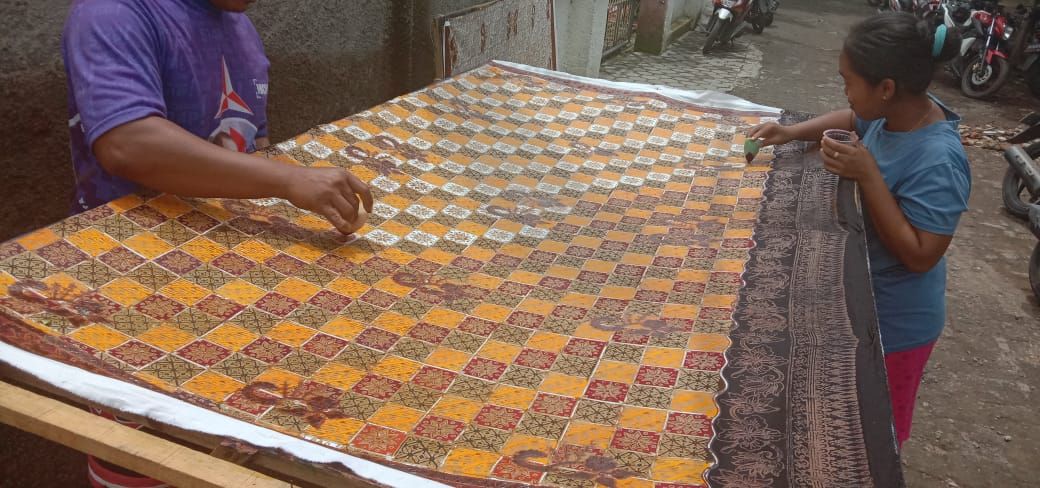 Proses Pembuatan Batik