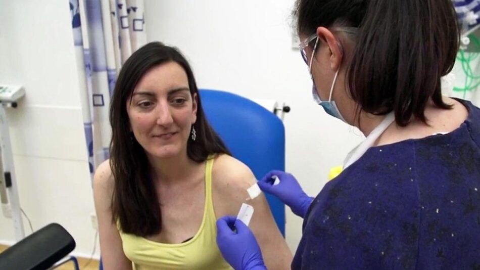 Elisa Granato relawan uji coba vaksin virus corona di Inggris