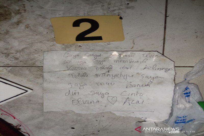 PIHAK kepolisian menemukan selembar surat cinta di lokasi temuan mayat perempuan di dalam kardus di Kompleks Cemara Asri, Kecamatan Percut Sei Tuan, Kabupaten Deli Serdang, Provinsi Sumatera Utara (Sumut).*