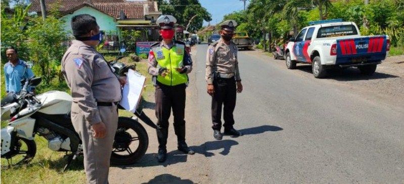 Satu Nyawa Melayang di Jalan Raya Dalam Laka Beruntun di 