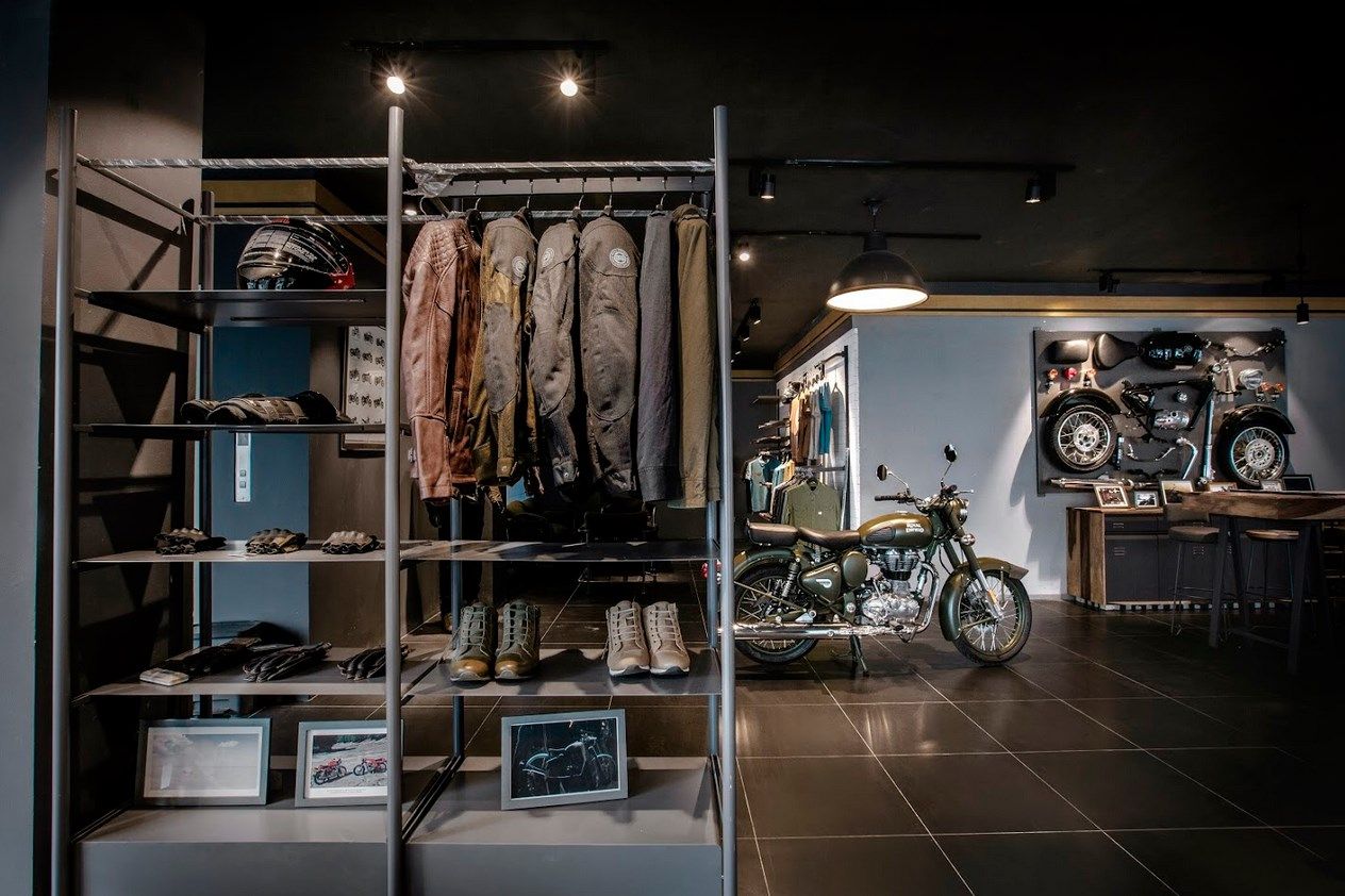 Apparel Pendukung Bikers Juga ada