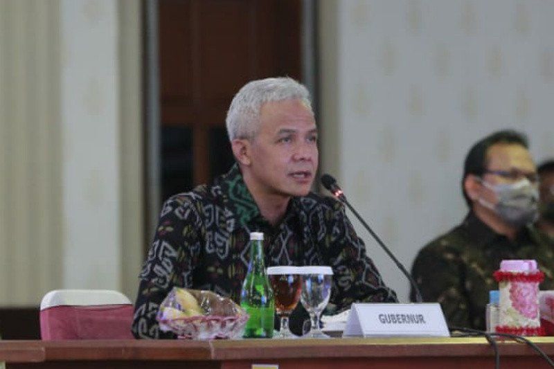 Gubernur Jawa Tengah Ganjar Pranowo saat memaparkan progres penanganan Covid-19 di Jateng.