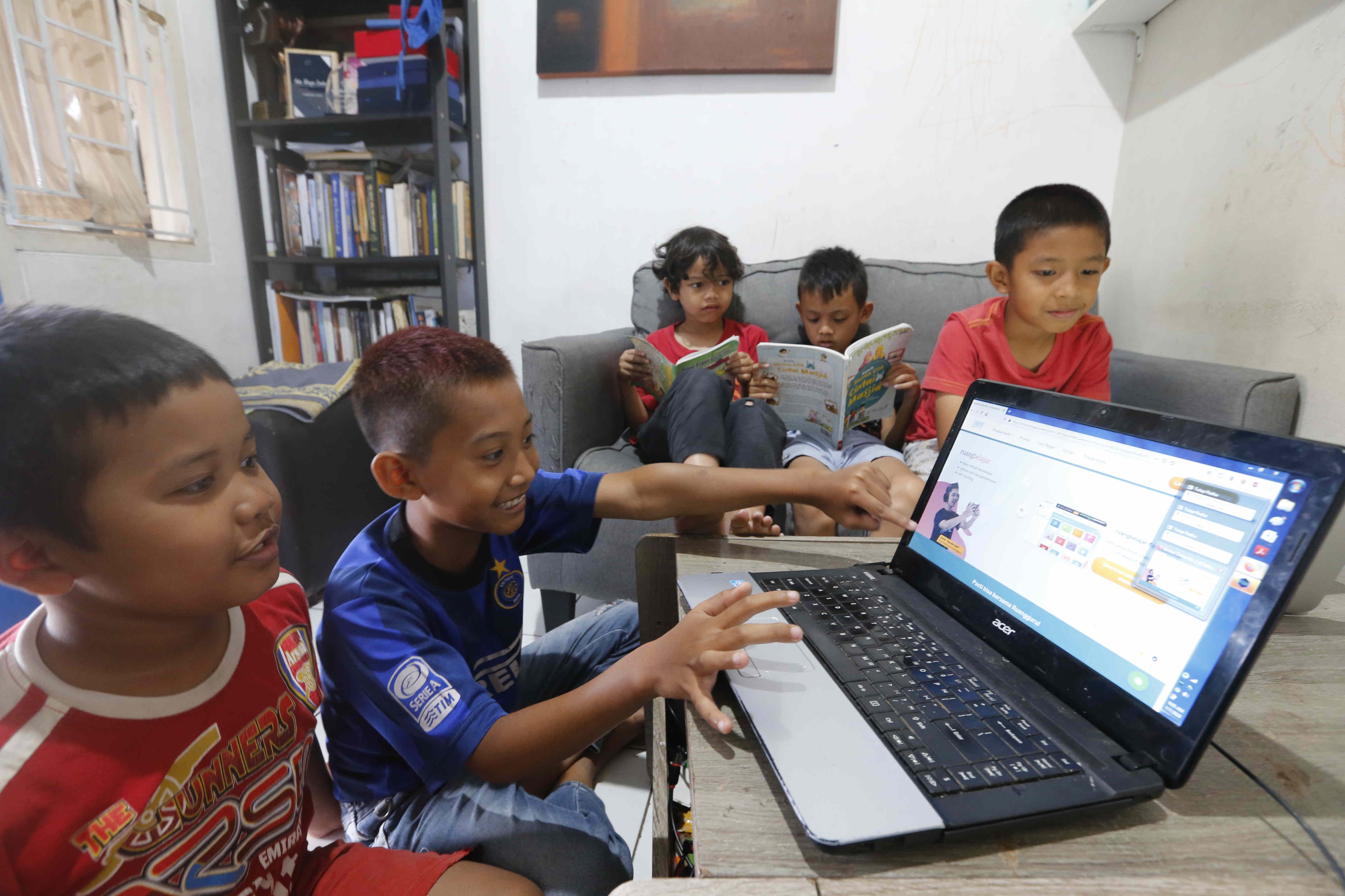 Tahun Ajaran Baru 2020/2021, Siswa di Cirebon Akan Ikuti ...