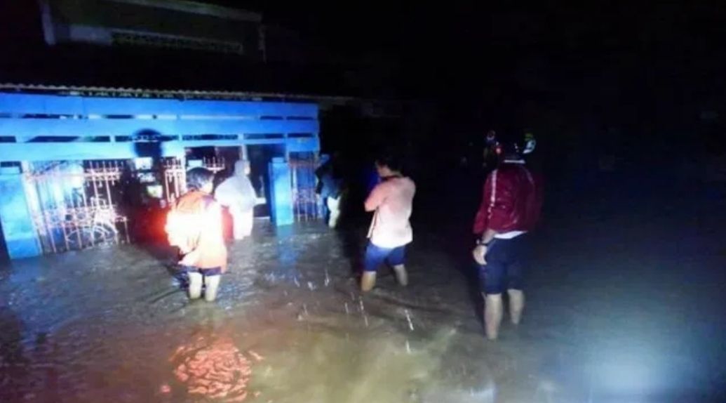 Banjir Terjang Masamba Luwu Utara Satu Unit Rumah Hanyut Terbawa Arus Jurnal Palopo