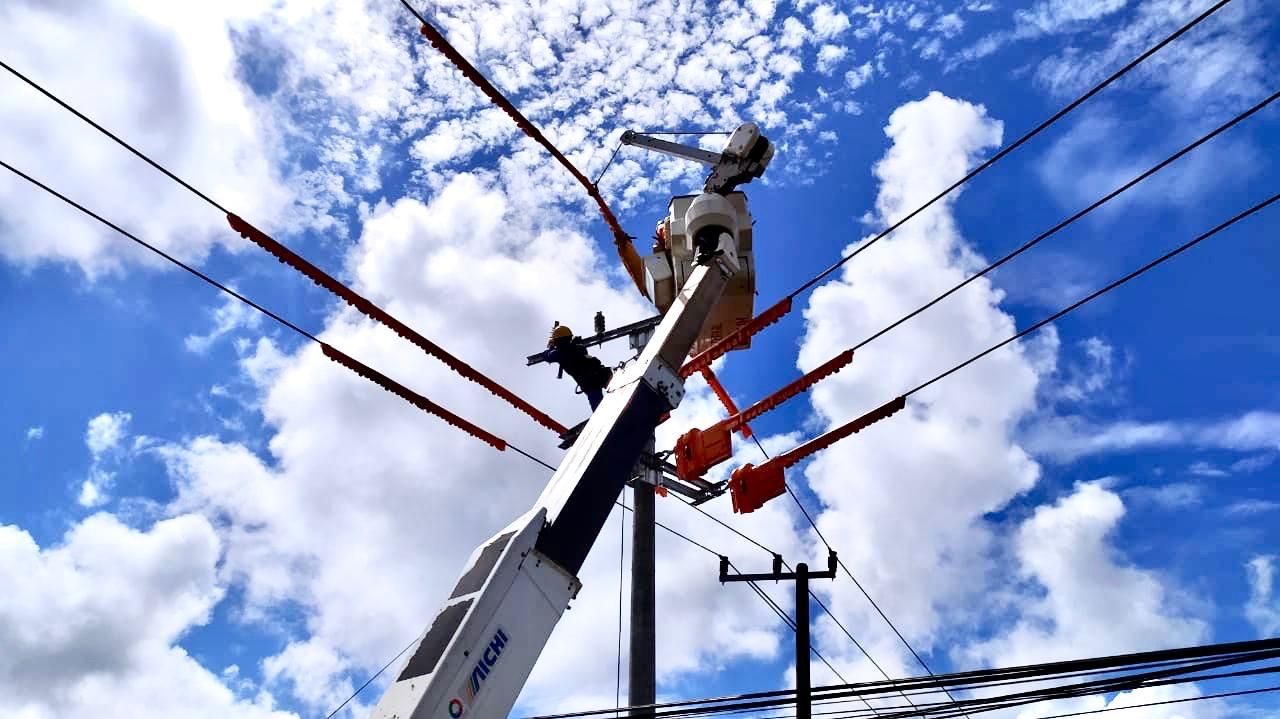 Jaringan sambungan listrik PLN Bali