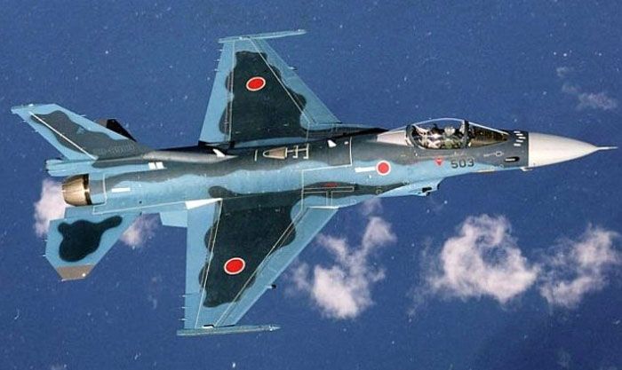 F-2 Jepang stealth fighter.
