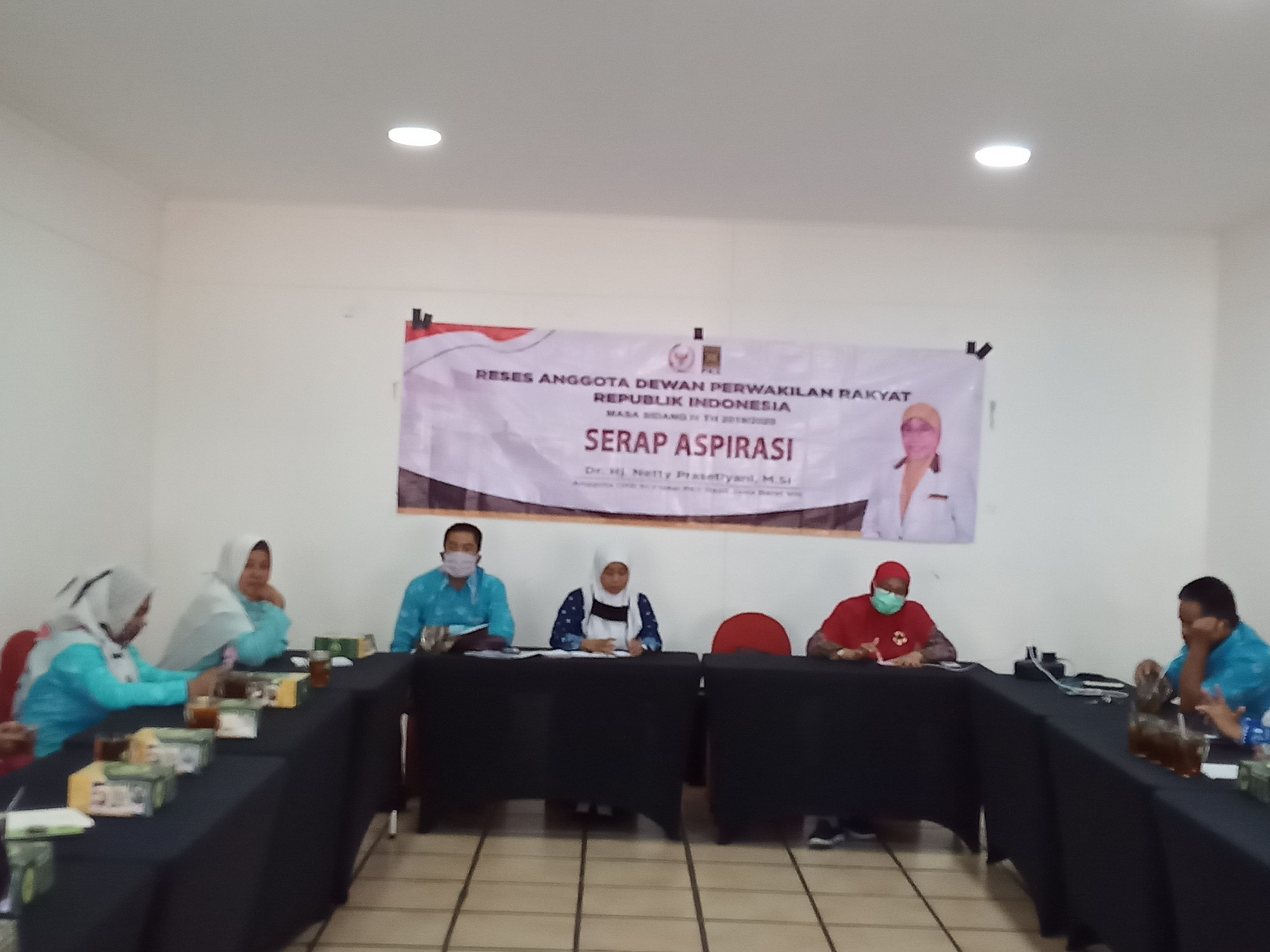 Dialog Himpaudi Kabupaten Cirebon bersama Anggota DPR-RI Fraksi PKS Dapil Jawa Barat VIII Dr. Hj. Netty Prasetiyani.