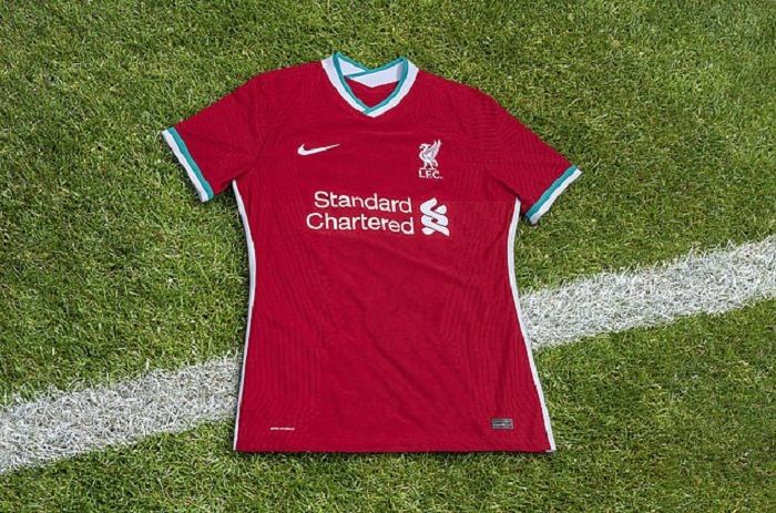 Jersey perdana Nike untuk Liverpool musim depan.