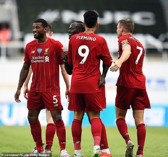 The Reds juara bersama New Balance.