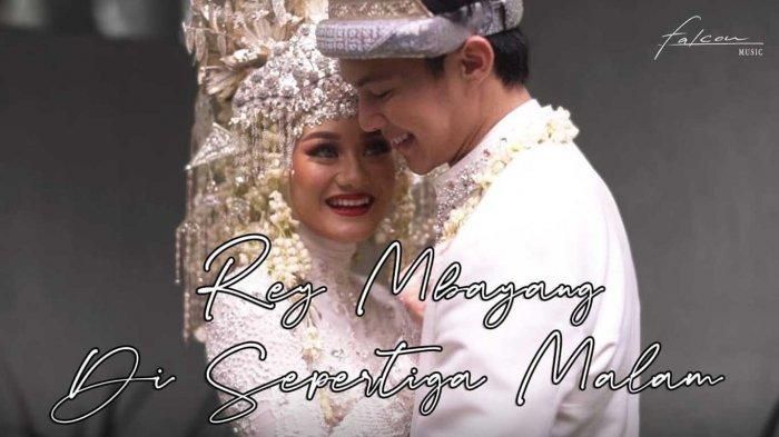 Lirik Lagu Di Sepertiga Malam Rey Mbayang Viral Kabar Besuki