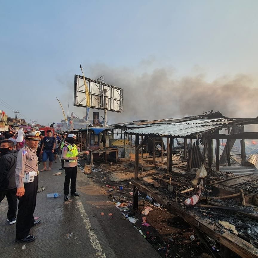 Kondisi Pasar Cirancang, Kabupaten Cianjur usai dilanda kebakaran pada Seni 10 Agustus 2020.