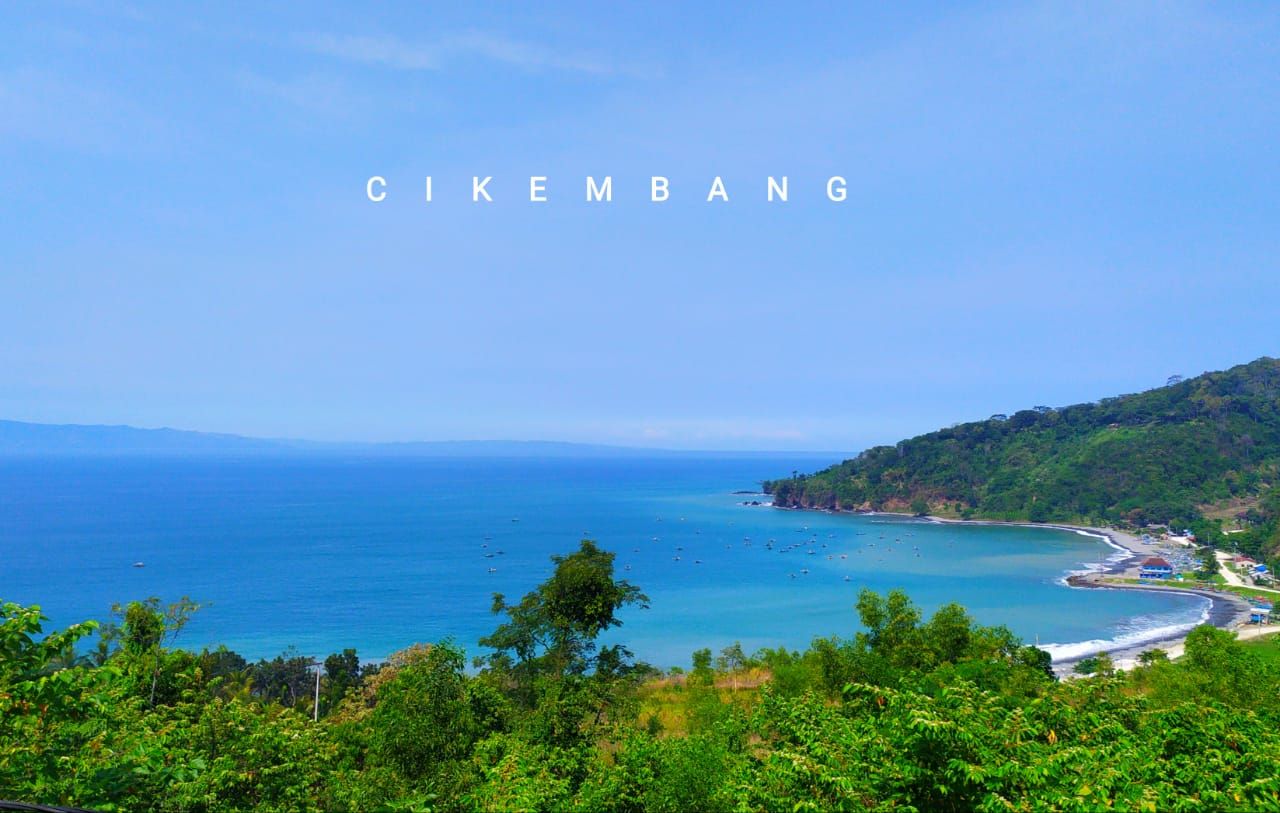 Pantai Cikembang.*(foto Arohman)