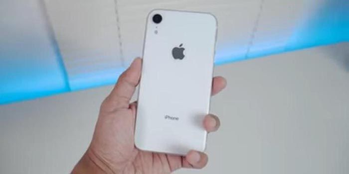 Harga Hp Apple Iphone Agustus 2020 Iphone Se Iphone 11 Iphone 11 Pro Max Hingga Iphone Pro Fix Indonesia
