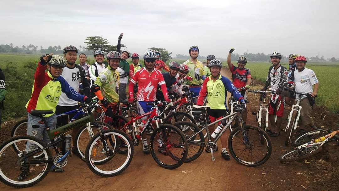 Boost cycling community tangerang 