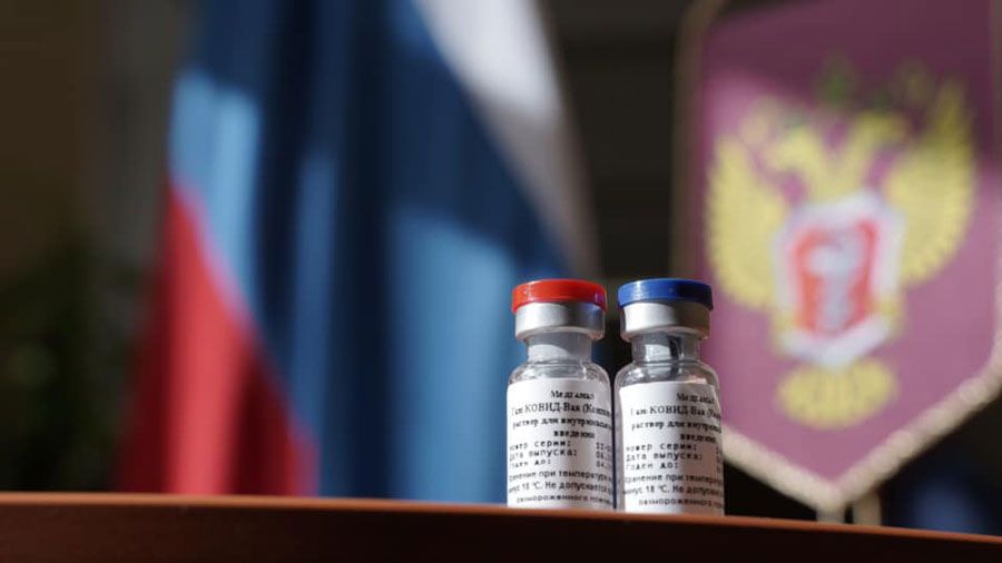 Vaksin produk Rusia, Gam-COVID-V atau Sputnik V.