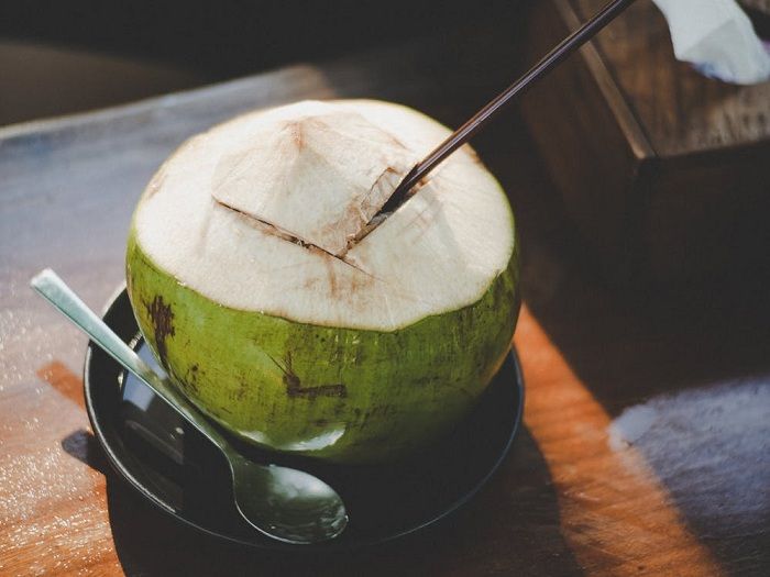 4 Manfaat Kelapa Bagi Kesehatan Jika Minum Di Waktu Tertentu Orang Jarang Melakukan Nomor 4 Portal Jember