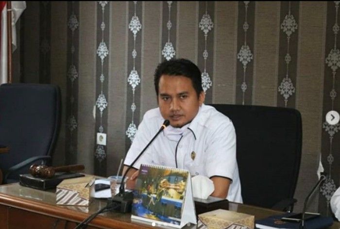 Ketua DPRD Kabupaten Lebak Dindin Nurohmat Tutup Usia - Zona Banten