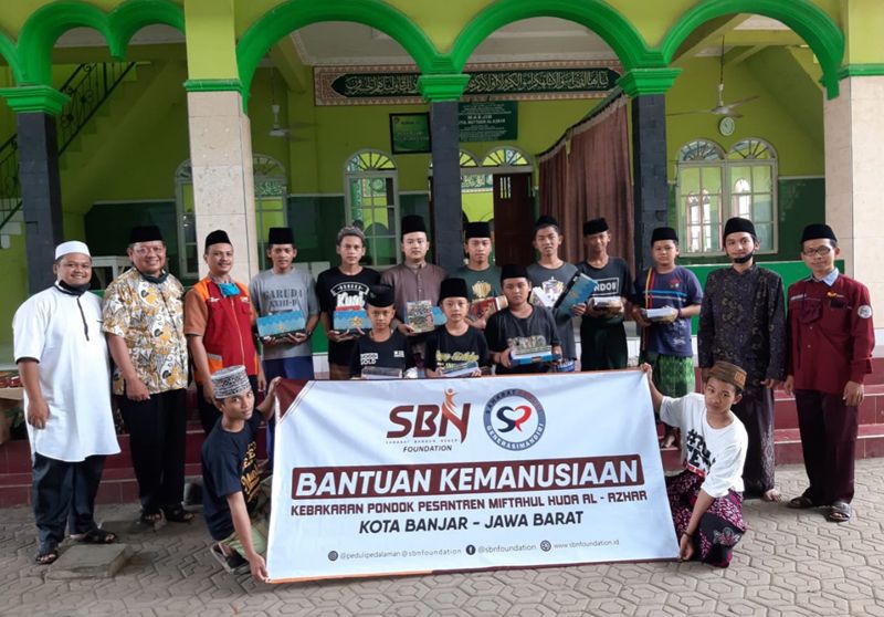 Yayasan Banjar Qurani Sediakan Ribuan Alquran Gratis 