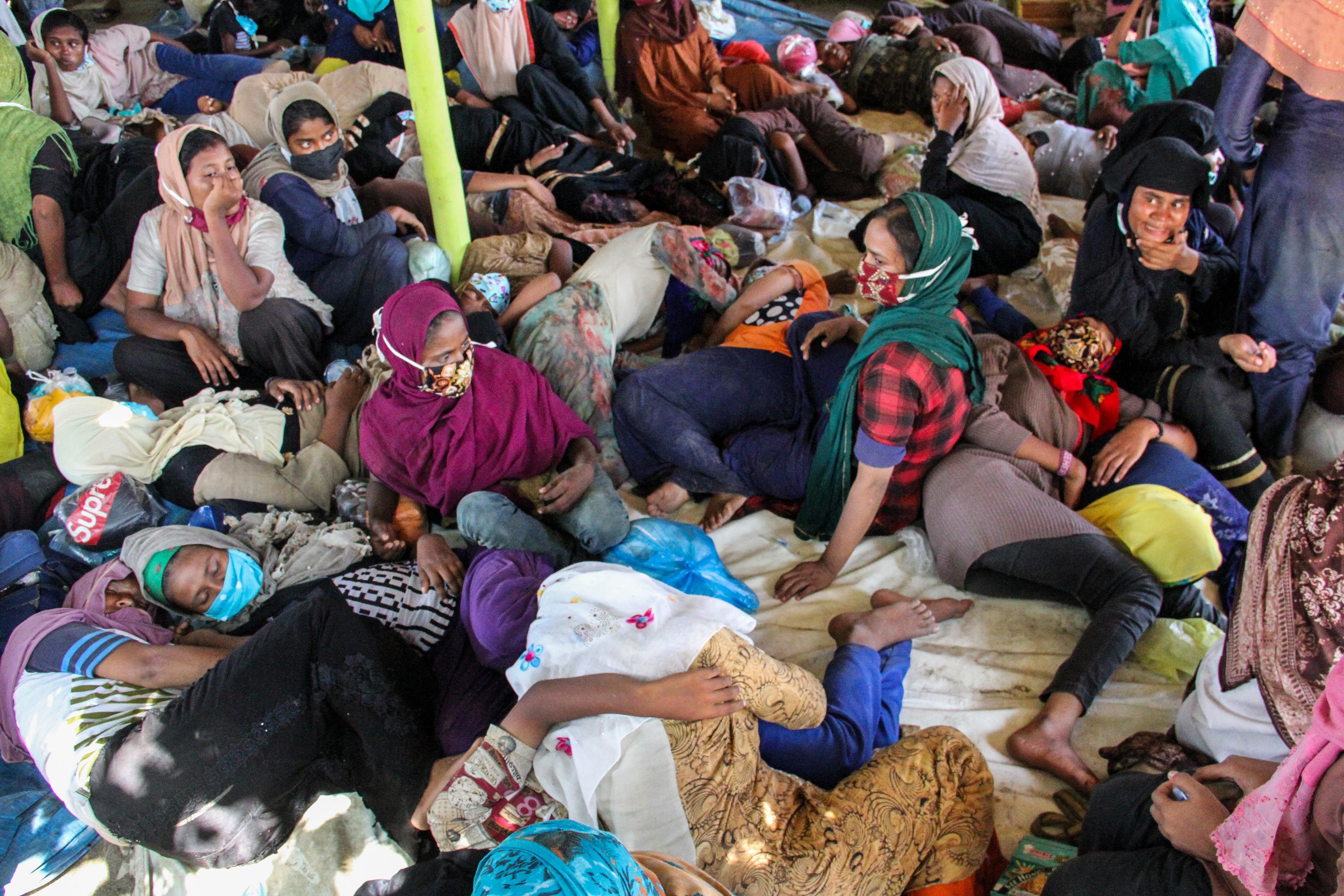 Meski Dapat Seruan Bangladesh Berencana Akan Kembali Pindahkan Muslim Rohingya Ke Pulau Terpencil 