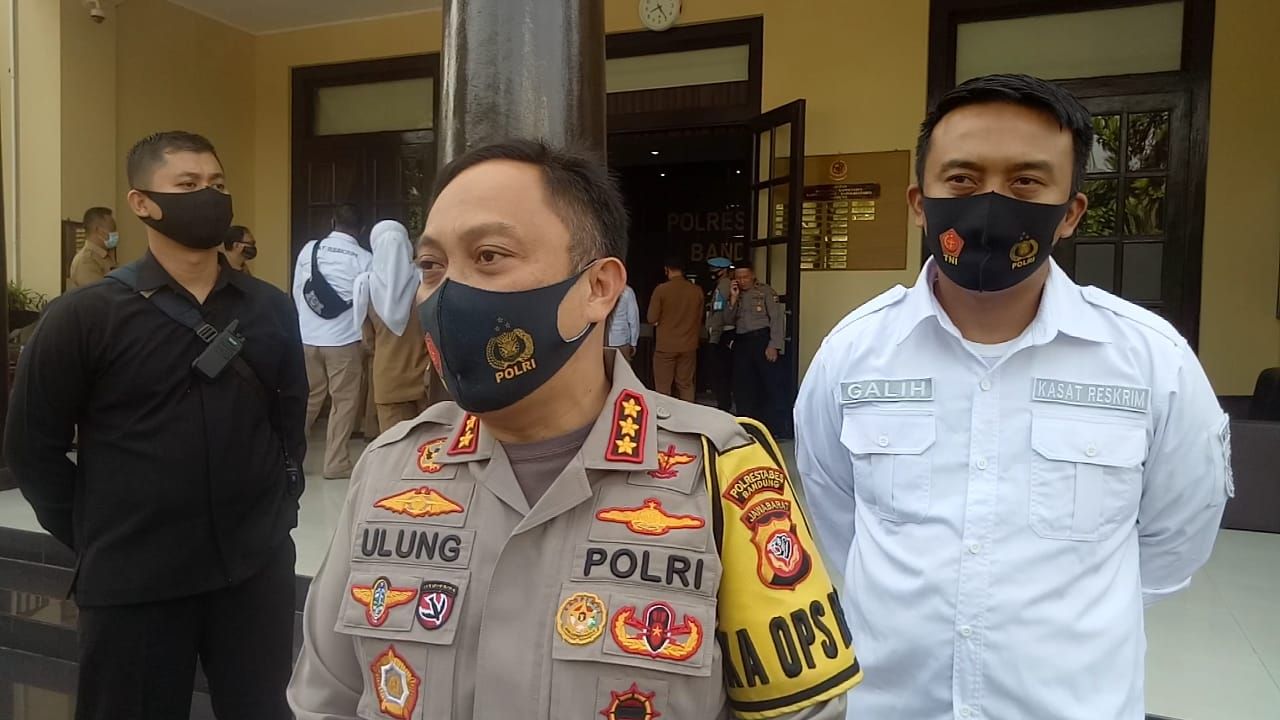 Kapolrestabes Bandung Kombes Pol Ulung Sampurna Jaya.