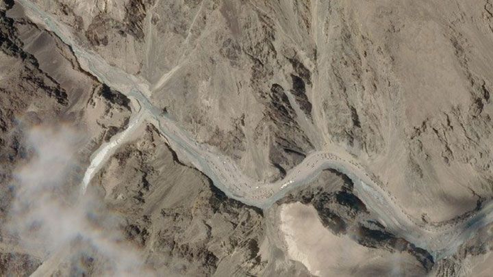 Lembah Galwan di wilayah Ladakh. (Planet Labs via AP)