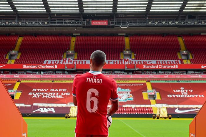 Thiago Alcantara resmi menjadi rekrutan kedua Liverpool pada Jumat 18 September 2020 waktu Inggris.*