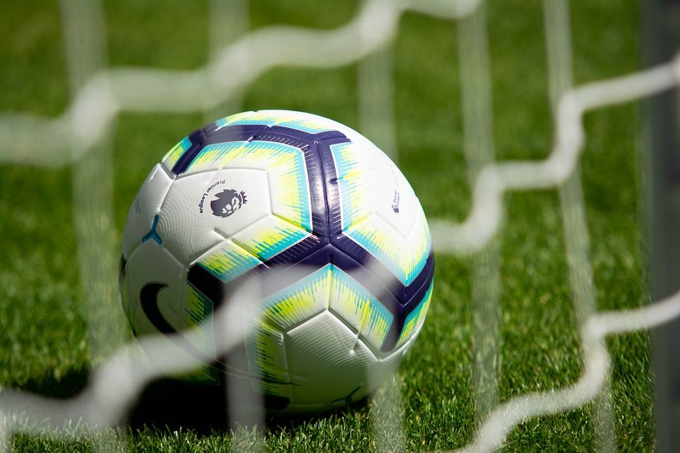 Jadwal Siaran Langsung Bola Malam Ini Liga Inggris Dan Liga Italia Tayang Di Tv Online Sportaliga
