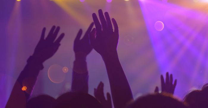Viral Tagar Wuhan Di Twitter Warga Ramai Berdansa Di Club Malam Usai Disuntik Vaksin Covid 19 Pikiran Rakyat Com