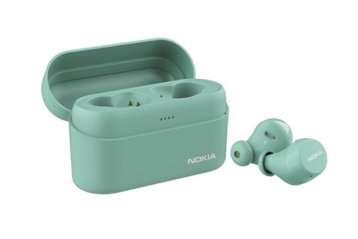 Nokia power earbuds.