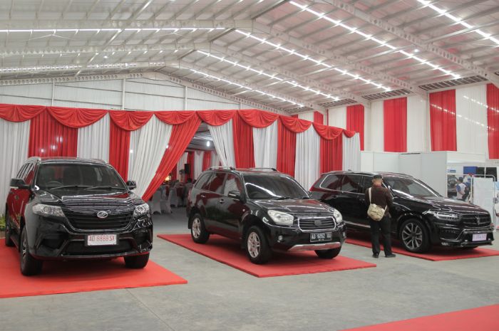 Tiga mobil SUV yang dipamerkan oleh Esemka pada peluncuran pabrik mereka di Jawa Tengah, 6 September 2019 lalu 
