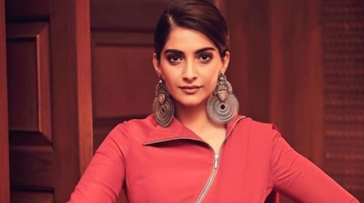 Sonam Kapoor Mengungkap Dia Menderita PCOS, Berbagi Tips dan Kepada  Penggemarnya - Zona Priangan