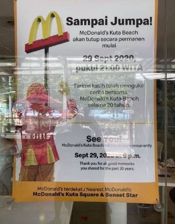 foto pengumuman McDonald Kuta Bali