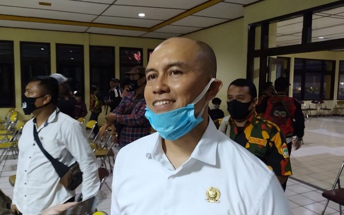 Ketua DPR Partai Golkar Kota Bandung, Edwin Senjaya. (Rio Ryzki Batee/Galamedia)