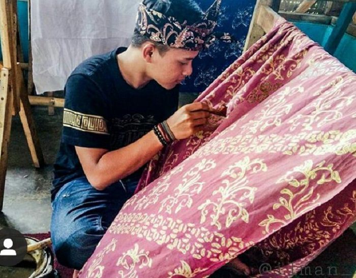  Batik  Pakidulan Kabupaten Sukabumi di Daulat Menjadi Duta 
