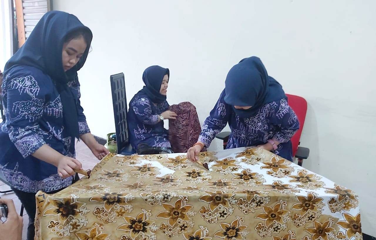 Rumah produksi Batik Bogor Handayani Geulis di Bogor Utara, Kota Bogor, 30 September 2020