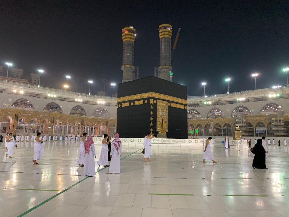 1 8 Miliar Muslim Mengantre Kegiatan Jemaah Umrah Di Ka Bah Mulai Menggeliat Pikiran Rakyat Com