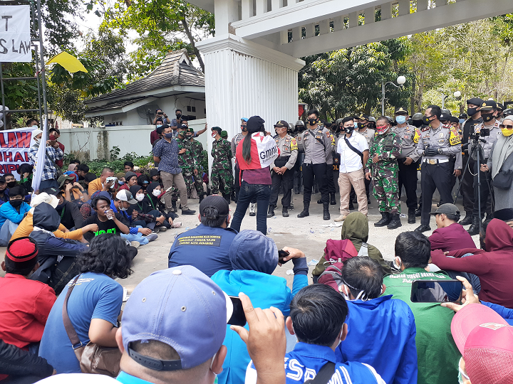 Dalang Dibalik Demo Omnibus Law Padang, Pendemo Dibayar 50ribu