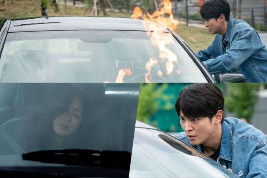 Jo Woon panik selamatkan Kim Hee Sun yang tak sadarkan diri dalam mobil pada episode 12 Alice, tayang malam ini, Sabtu, 10 Oktober 2020.*