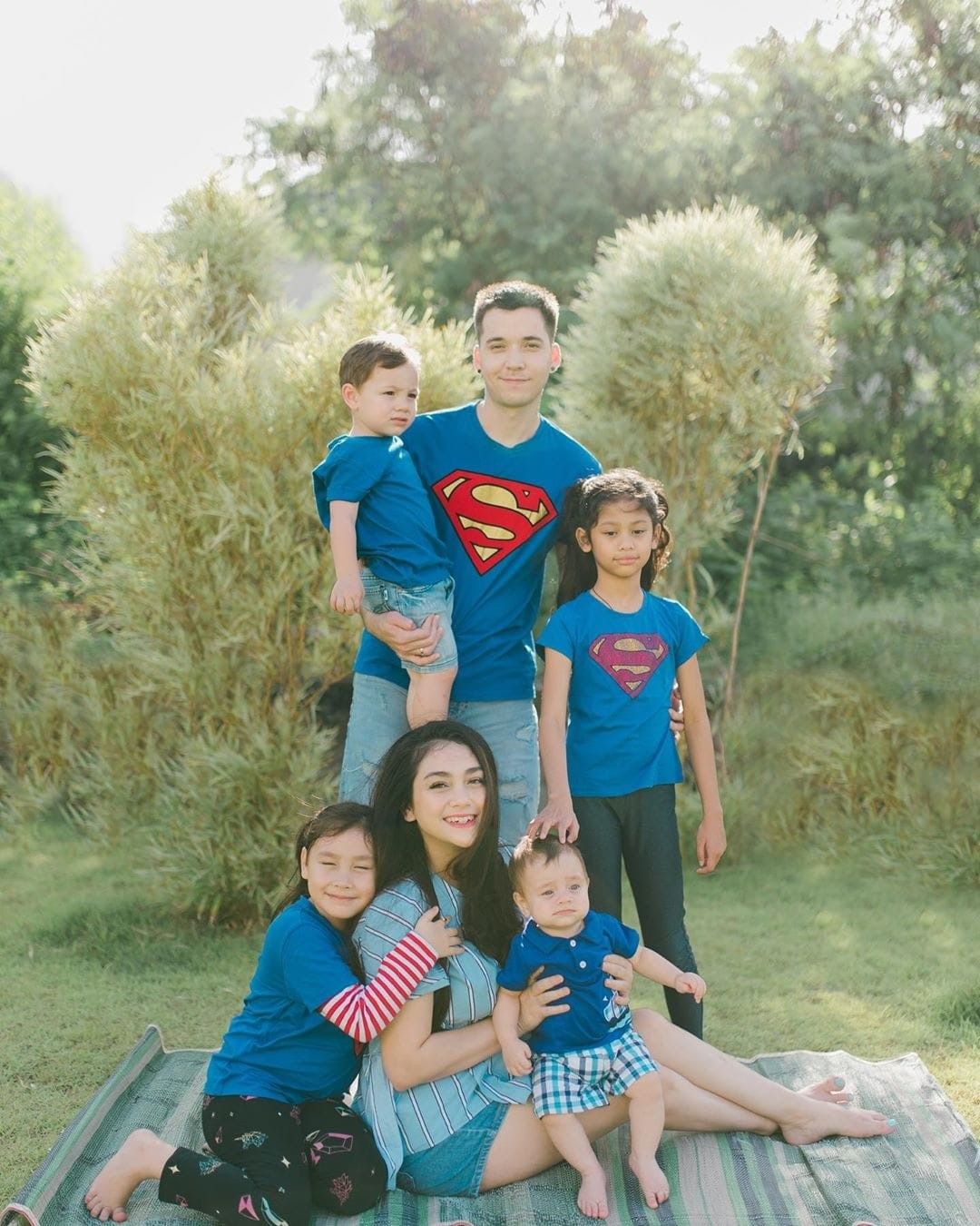 stefan sangat menyayangi keempat anaknya (foto Instagram)