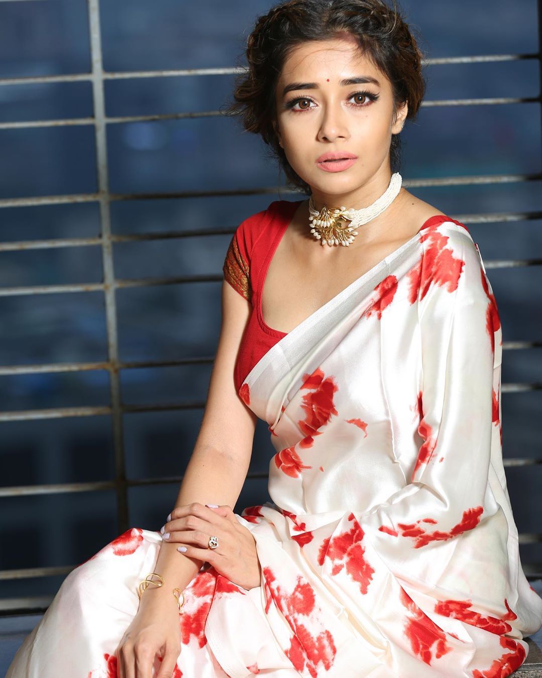 Uttaran Tayang Lagi Di Indonesia Tina Dutta Ichcha Kasih Respons Ini Untuk Fans Jakbar News Uttaran antv episode terakhir bahasa indonesia full movies | uttaran hari ini full episode uttaran. tina dutta ichcha kasih respons