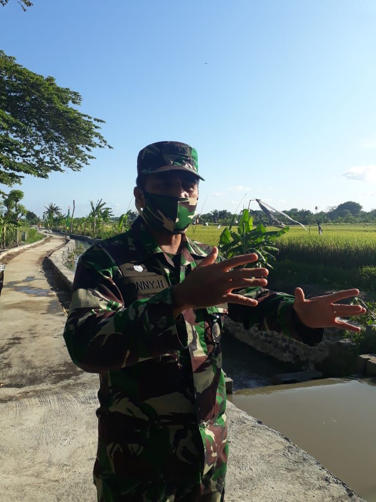 Kapendam IX/Udayana Kolonel Kav Jonny Harianto G, S.I.P., Senin 19 Oktober 2020, mengapresiasi program TMMD di lokasi TMMD yang dikerjakan oleh Kodim 1611/Badung