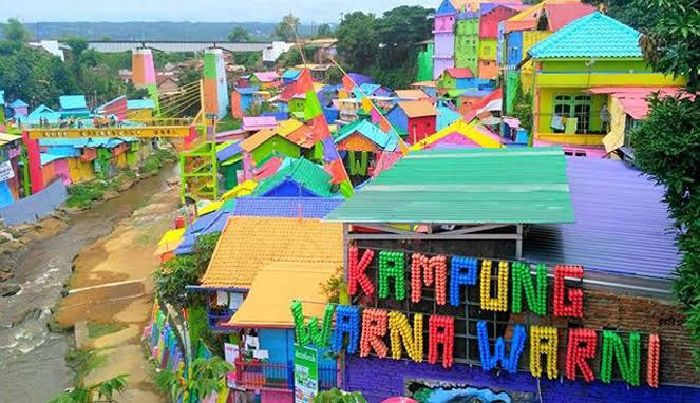 Kampung warna warni Malang