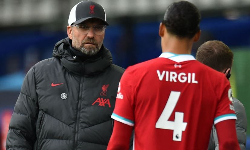 Pelatih Liverpool Juergen Klopp dan Bek Liverpool Virgil van Dijk